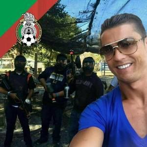 Meet your Posher, Kevin